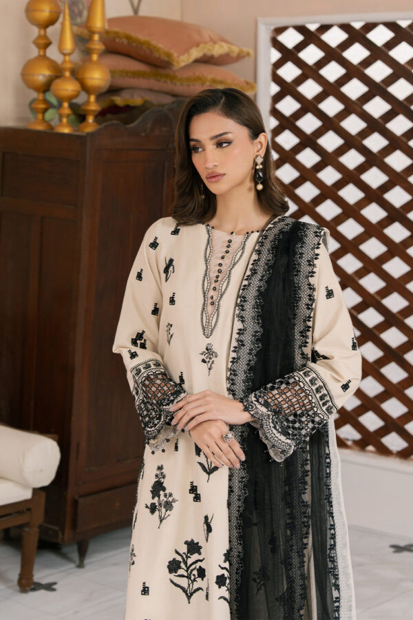 Maryum N Maria Atefeh Ms50157 Eid Luxury Lawn'25 Collection - Image 4