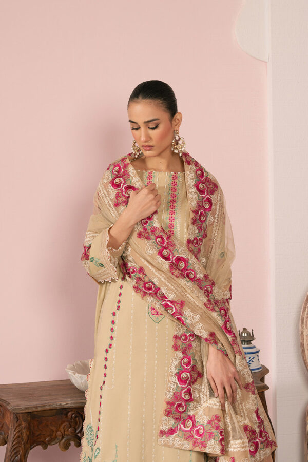 Maryum N Maria Anoosheh Ms50164 Eid Luxury Lawn'25 Collection - Image 4